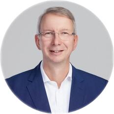 Prof. Dr. Michael Bernecker | Deutsches Institut für Marketing
